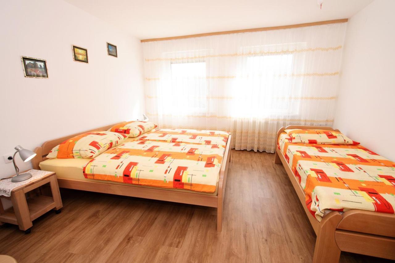 Apartmaji Berginc كوباريد المظهر الخارجي الصورة